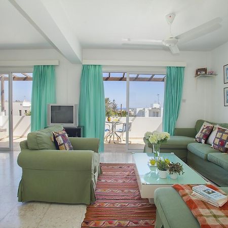 Protaras Holiday Suite Annie 外观 照片