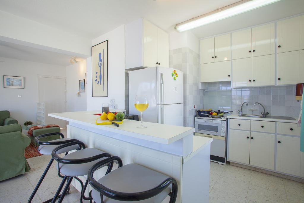 Protaras Holiday Suite Annie 外观 照片