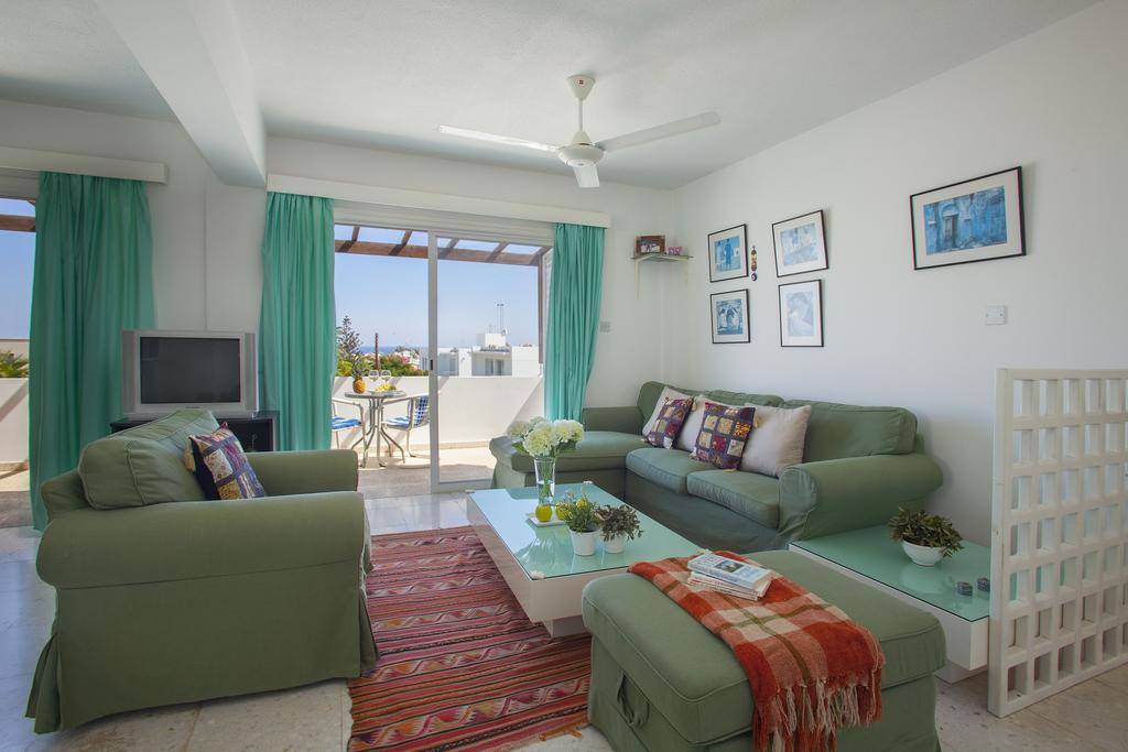 Protaras Holiday Suite Annie 外观 照片